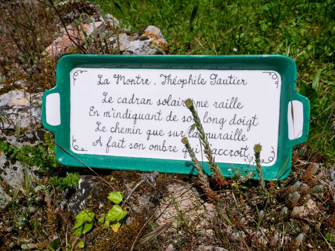 Plat « La montre », poème extrait du recueil « Émaux et camées » par Théophile Gautier Plat « La montre », poème extrait du recueil « Émaux et camées » par Théophile Gautier