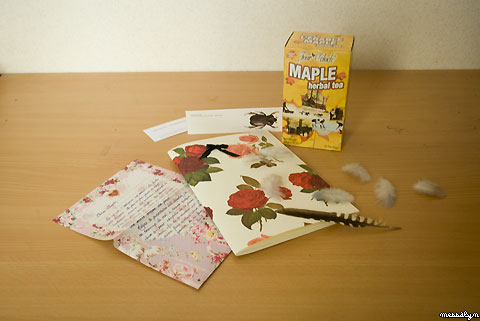 Swap between lolitas with a notebook with roses, marple tea, a letter written on btssb paper