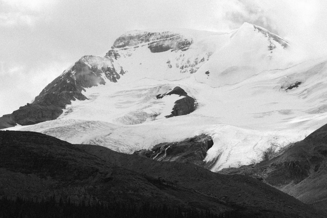 A view on a glacier from the parking of Colombia icefield