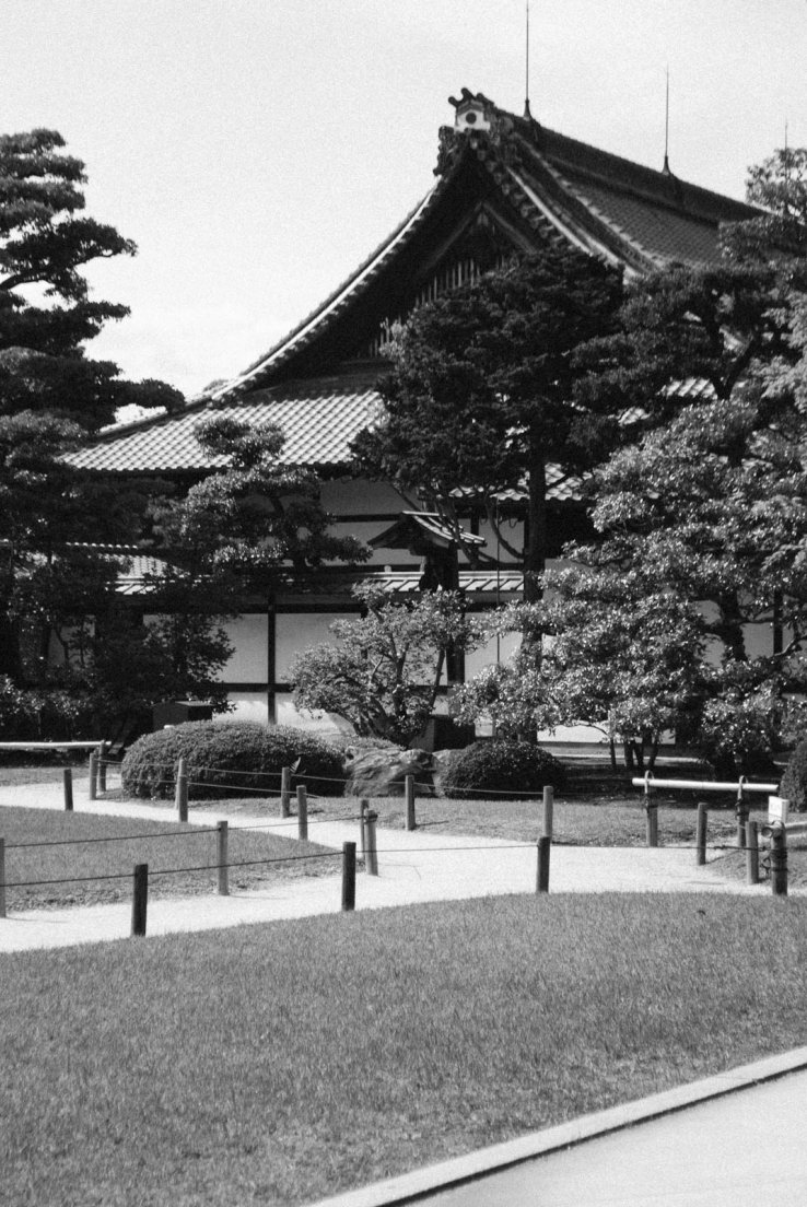Black and white photograph of the japanese gardens, Nijō-jo castle #017, 13 may 2016 Japanese gardens