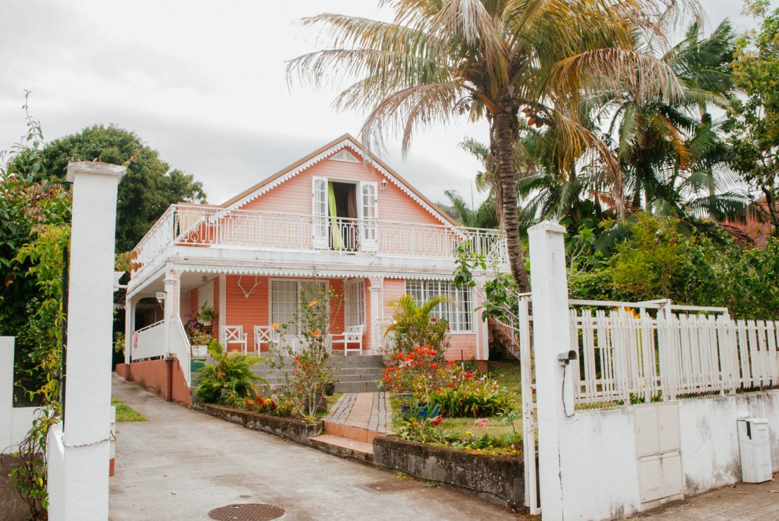 Coral pink creole hut, Village de l'Entre-Deux #018, Reunion Island, 11 october 2016